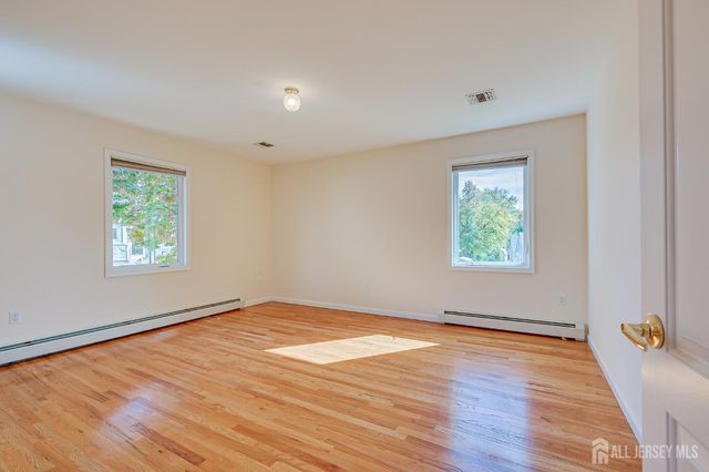 75 Rieder Road, Edison, NJ 08817