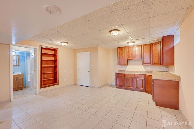 75 Rieder Road, Edison, NJ 08817