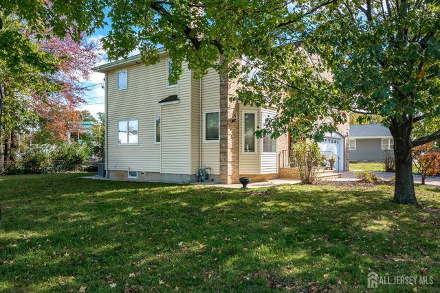 75 Rieder Road, Edison, NJ 08817