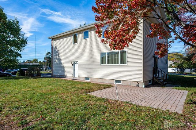 75 Rieder Road, Edison, NJ 08817
