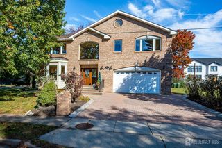75 Rieder Road, Edison, NJ 08817