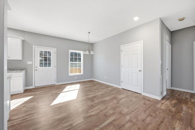 2070 Nathan Way, Lawrenceburg, KY 40342