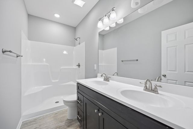 2070 Nathan Way, Lawrenceburg, KY 40342