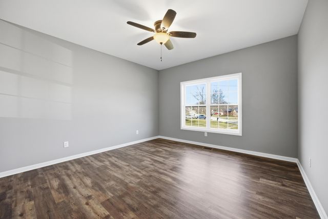 2070 Nathan Way, Lawrenceburg, KY 40342