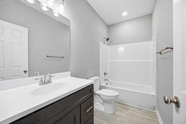 2070 Nathan Way, Lawrenceburg, KY 40342