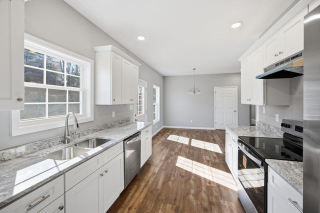 2070 Nathan Way, Lawrenceburg, KY 40342