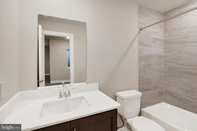 101 STEINER WAY, Perkiomenville, PA 18074