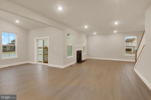 101 STEINER WAY, Perkiomenville, PA 18074