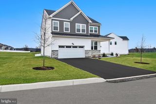 101 STEINER WAY, Perkiomenville, PA 18074