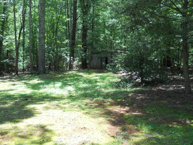 209 Leatherwood PL, Bedford, VA 24523