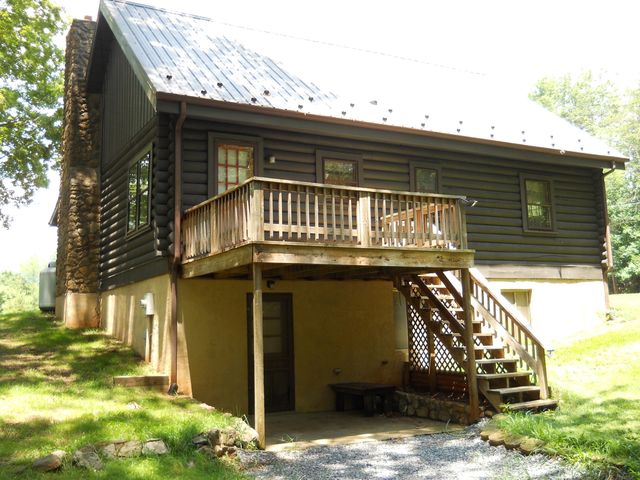 209 Leatherwood PL, Bedford, VA 24523