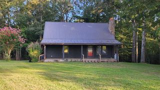 209 Leatherwood PL, Bedford, VA 24523
