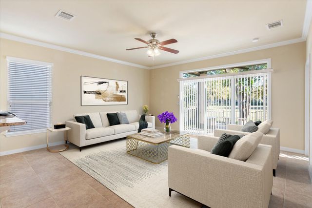 531 Deer Meadow CIR, Georgetown, TX 78633