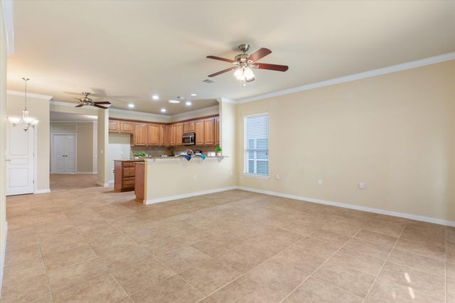 531 Deer Meadow CIR, Georgetown, TX 78633