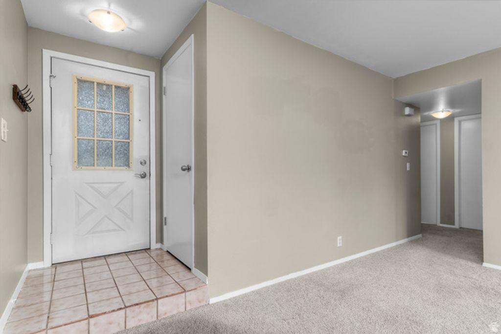 7721 S BRIARSPRINGS DR, Midvale, UT 84047 — photo 4