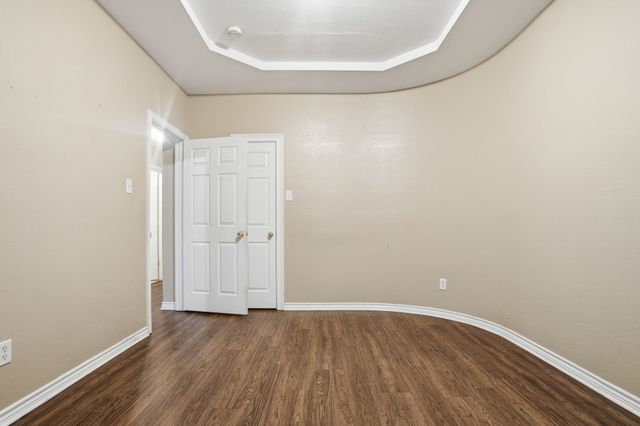 2910 Saint Vincent Drive, Mansfield, TX 76063