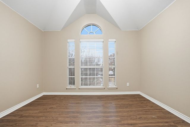 2910 Saint Vincent Drive, Mansfield, TX 76063