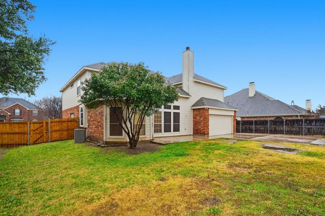 2910 Saint Vincent Drive, Mansfield, TX 76063