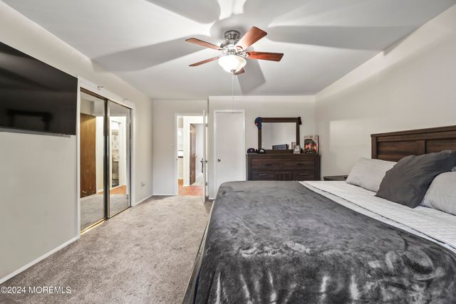 110 Bowne Court, Matawan, NJ 07747
