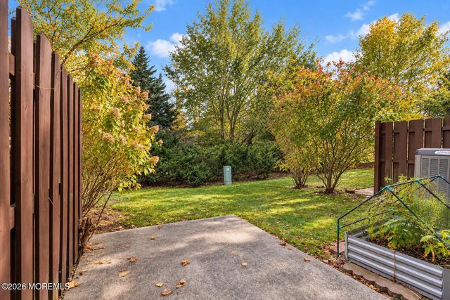 110 Bowne Court, Matawan, NJ 07747