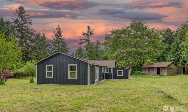 2748 El Camano Street, Camano Island, WA 98282