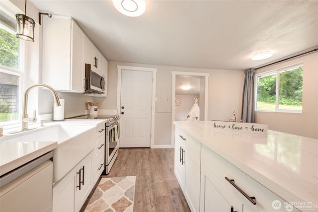 2748 El Camano Street, Camano Island, WA 98282