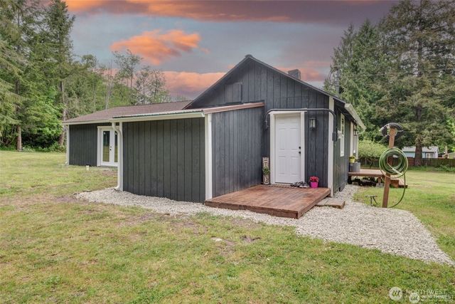 2748 El Camano Street, Camano Island, WA 98282