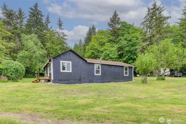2748 El Camano Street, Camano Island, WA 98282