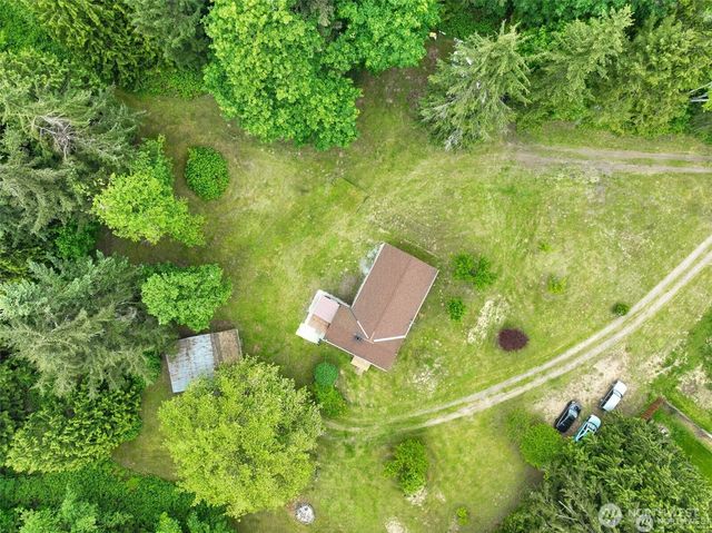 2748 El Camano Street, Camano Island, WA 98282