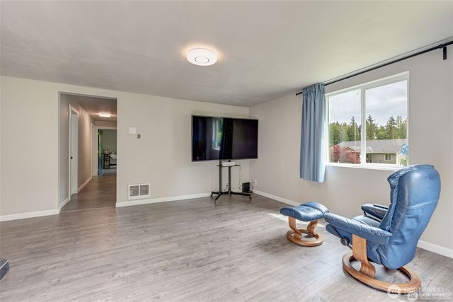 2748 El Camano Street, Camano Island, WA 98282