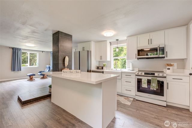 2748 El Camano Street, Camano Island, WA 98282