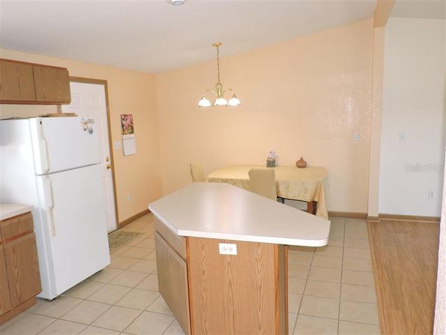 2568 TALL PALM AVENUE, Lake Wales, FL 33898