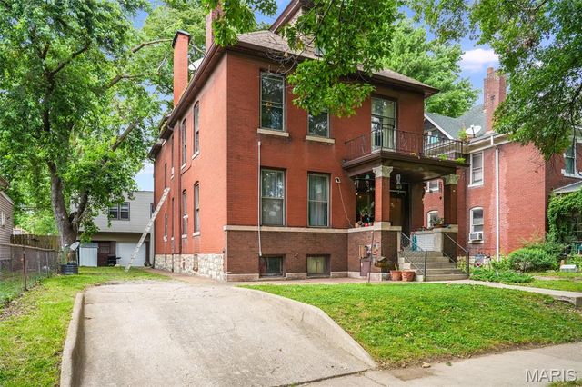 2251 Edison Avenue, Granite City, IL 62040