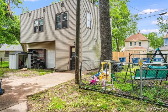 2251 Edison Avenue, Granite City, IL 62040