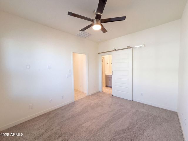 4018 E PONY Lane 105, Gilbert, AZ 85295