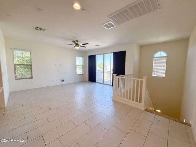 4018 E PONY Lane 105, Gilbert, AZ 85295