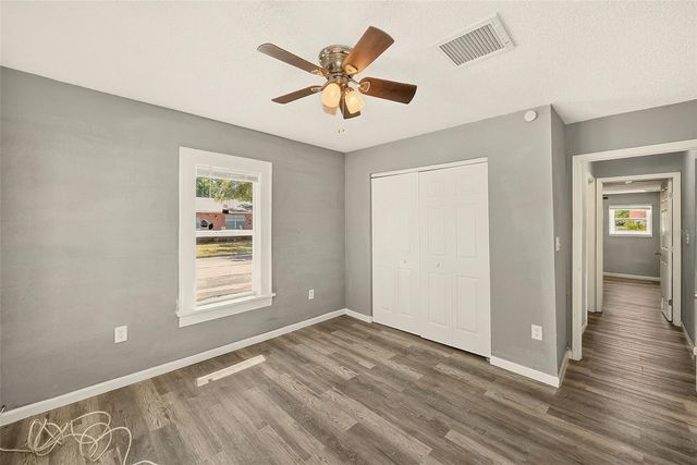 731 37TH STREET S, St Petersburg, FL 33711