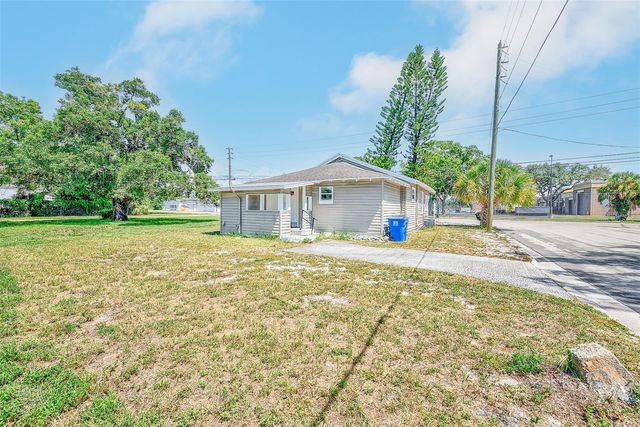731 37TH STREET S, St Petersburg, FL 33711