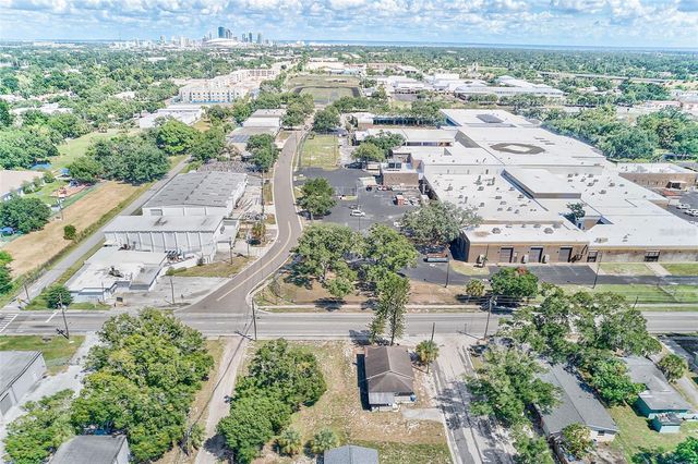731 37TH STREET S, St Petersburg, FL 33711
