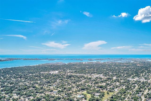 731 37TH STREET S, St Petersburg, FL 33711