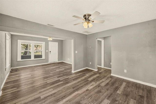 731 37TH STREET S, St Petersburg, FL 33711
