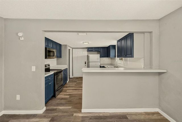 731 37TH STREET S, St Petersburg, FL 33711