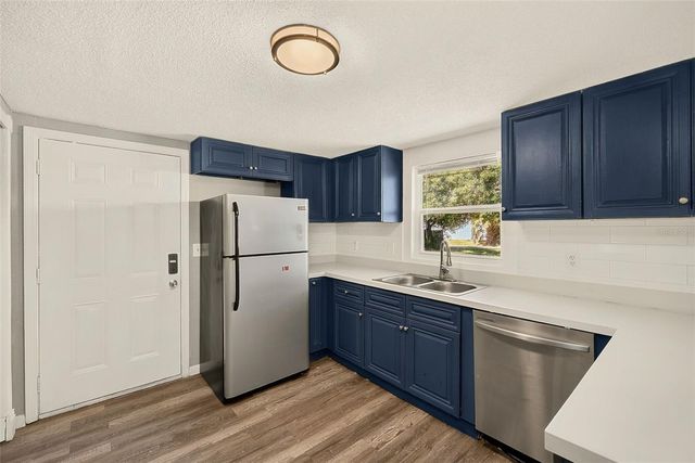 731 37TH STREET S, St Petersburg, FL 33711