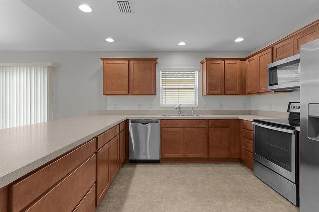 9179 SE 167TH FORD STREET, The Villages, FL 32162