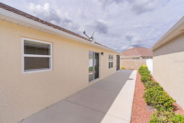 9179 SE 167TH FORD STREET, The Villages, FL 32162