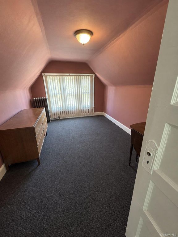 135-16 Kew Gardens Road, Richmond Hill, NY 11418 — photo 2