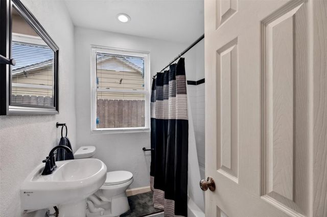 3863 Arbor Street, Houston, TX 77004