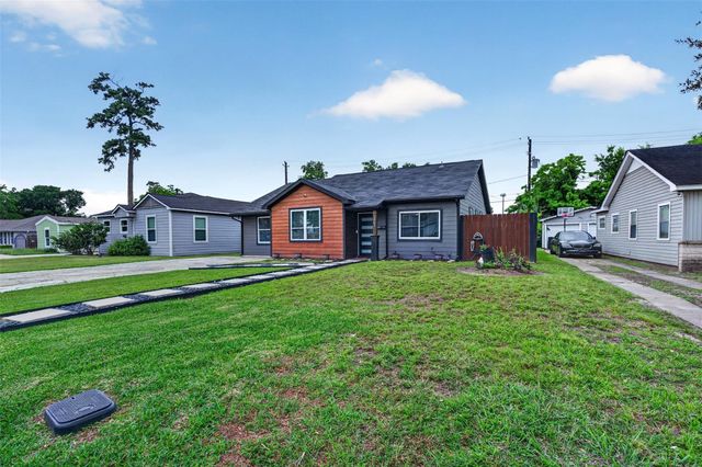 3863 Arbor Street, Houston, TX 77004