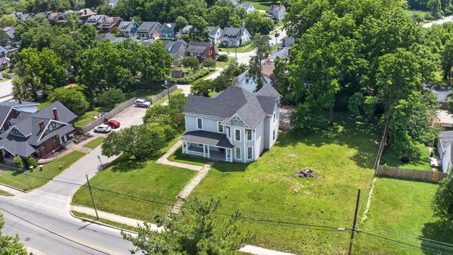 410 W Lexington Avenue, Winchester, KY 40391