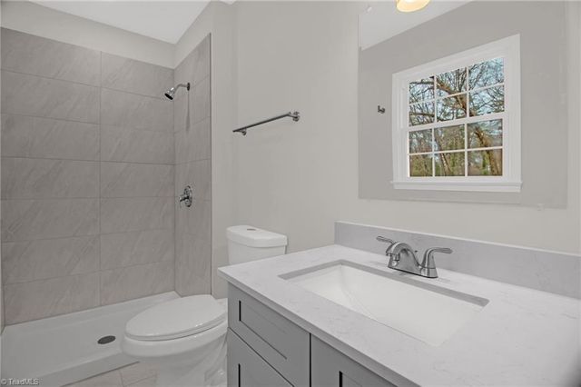 1705 Bolingbroke Road, High Point, NC 27265